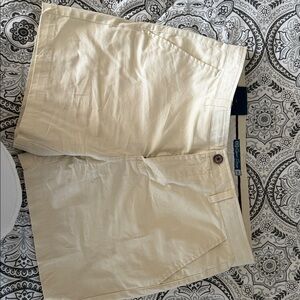 Quiet Storm Mens Cream Casual Shorts